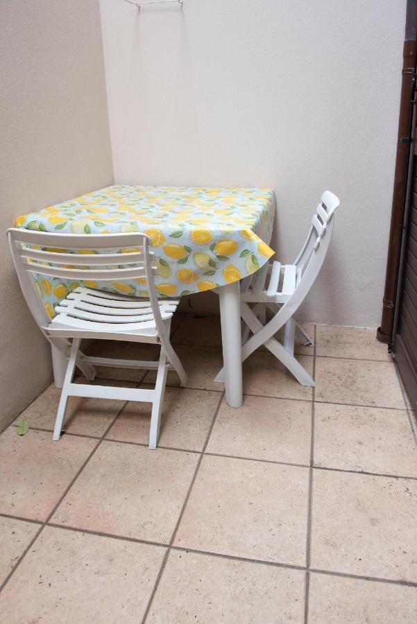 S19 - Sirolo, Bilocale In Pietra Del Conero Apartamento Exterior foto